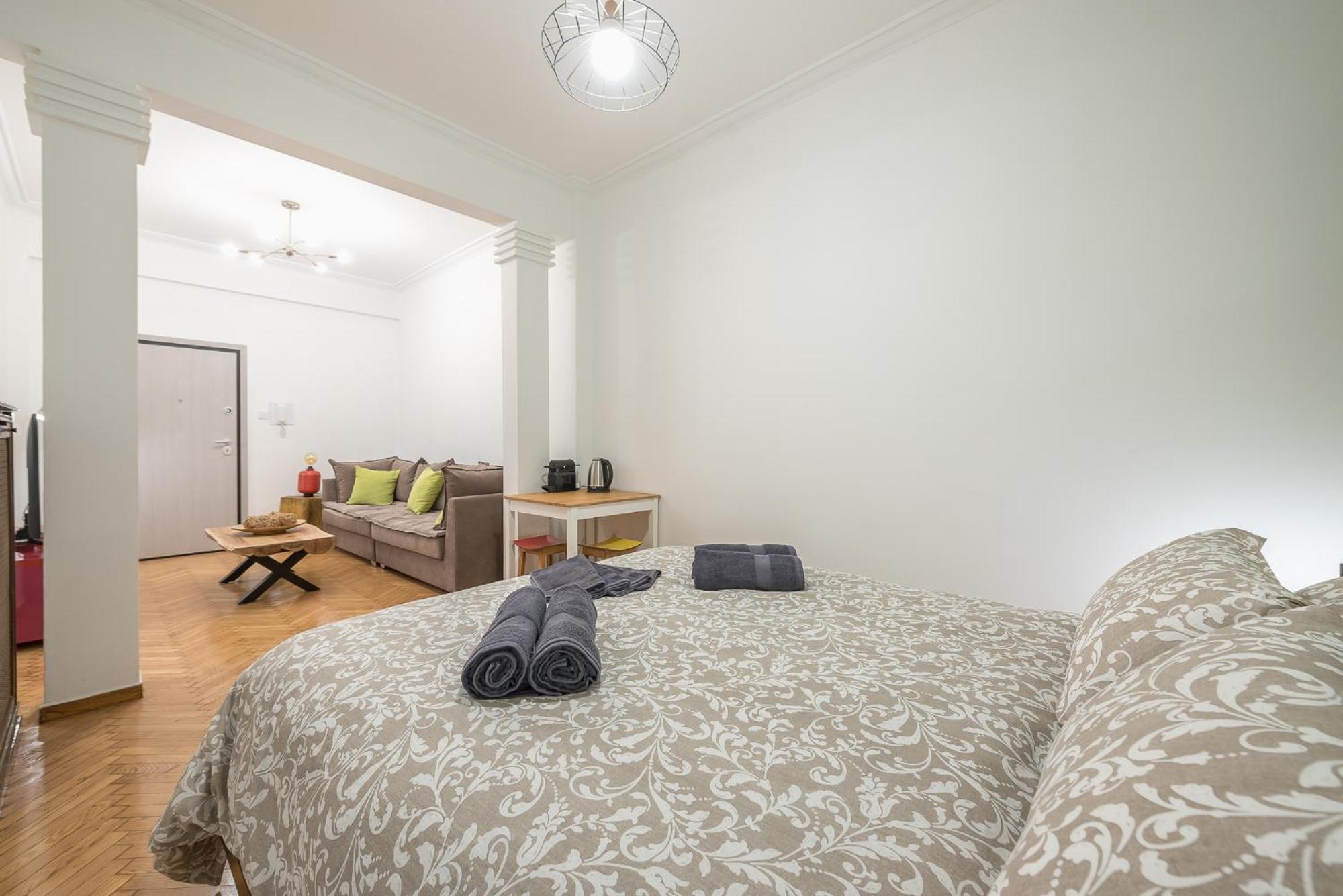 Stylish Luxury Apartment At Ampelokipi Metro Station Athén Kültér fotó